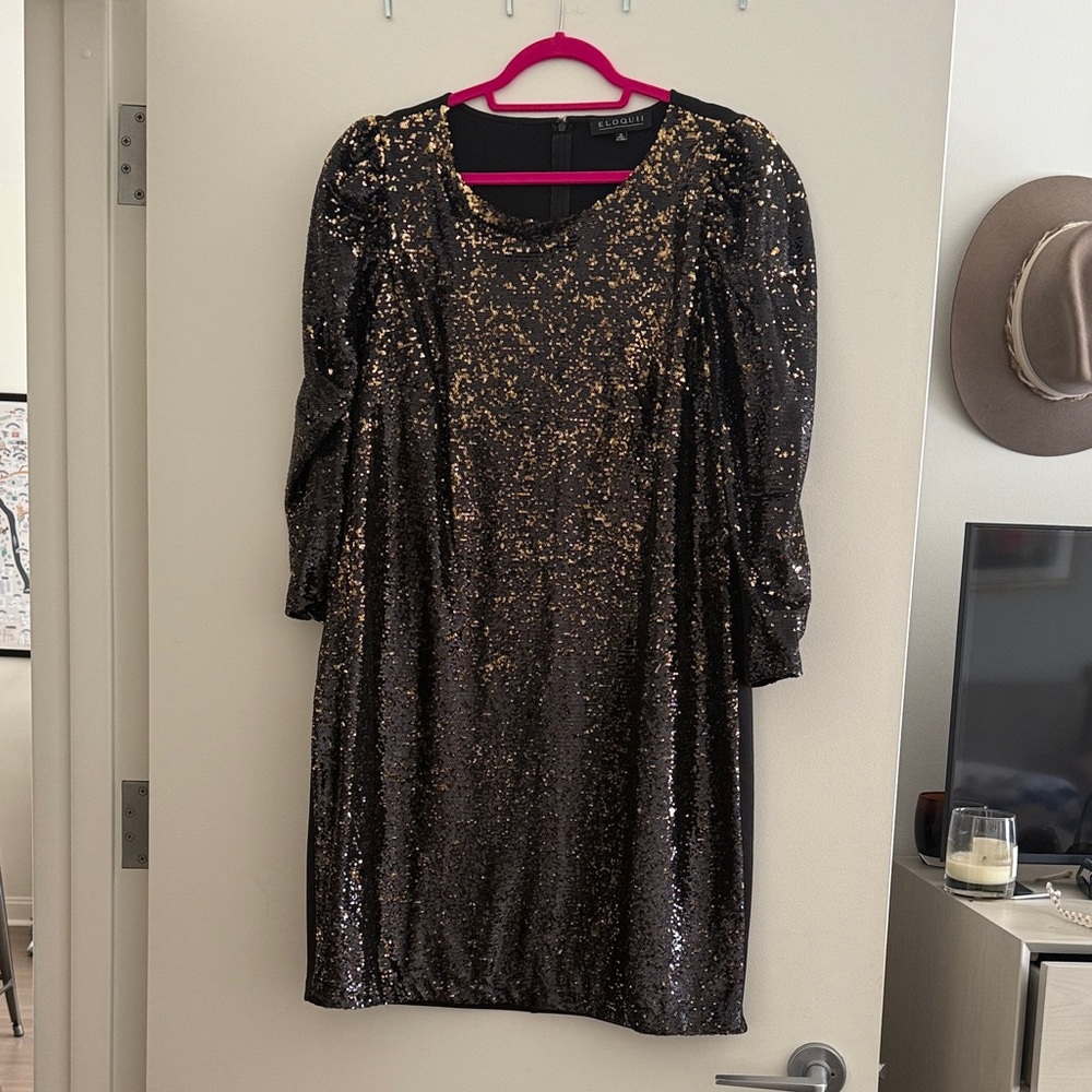 Mid Black and Gold Sequin Long Sleeve Dress